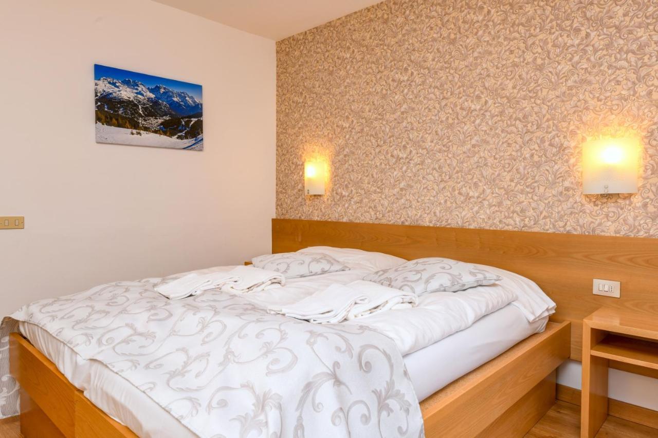 Bepy Hotel Garni Giustino Экстерьер фото